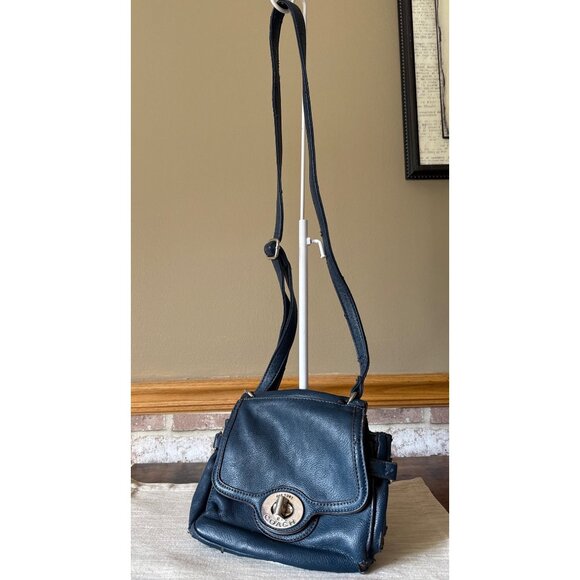 Coach Vintage Navy Leather Crossbody Bag With Turnlock Closure SEE READ - Picture 1 of 16